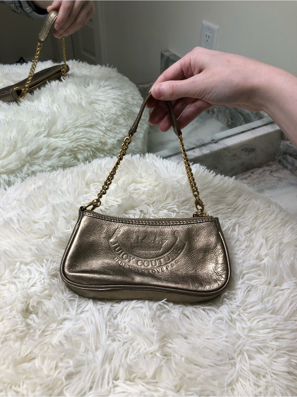 Vintage Juicy Couture Bag Y2k Mini Gold with Heart Charm Wristlet Metallic